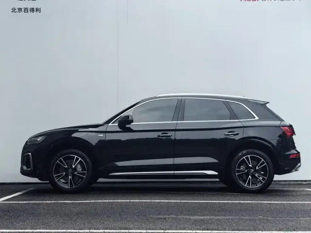 Audi Q5L — Фото автомобиля 13