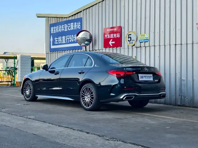 Mercedes-Benz C-Class — Фото автомобиля 5