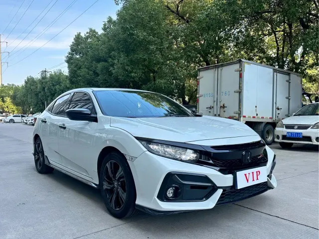 Honda Civic — Фото автомобиля 3