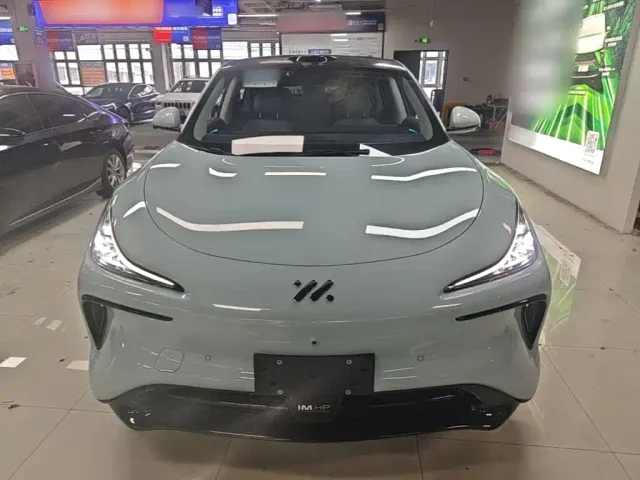 IM Motors LS6 — Фото автомобиля 2