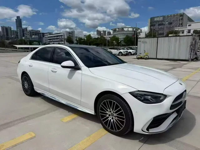 Mercedes-Benz C-Class — Фото автомобиля 3