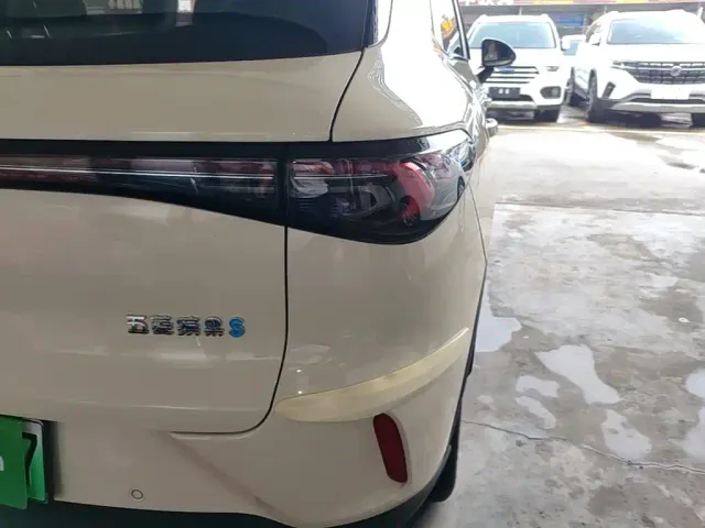 Wuling Bingo S — Фото автомобиля 7