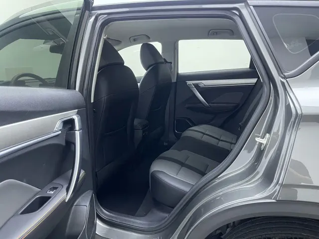 Geely Binyue — Фото автомобиля 14