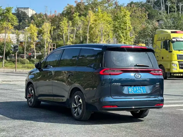 GAC Trumpchi M6 — Фото автомобиля 4