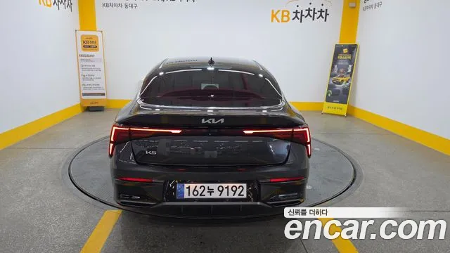 Kia K5 Generation 3 — Фото автомобиля 4