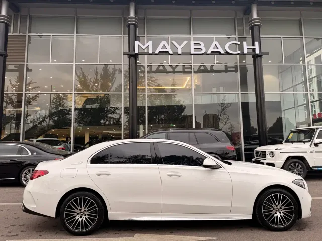 Mercedes-Benz C-Class — Фото автомобиля 7