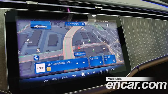 Mercedes-Benz E-Class — Фото автомобиля 16
