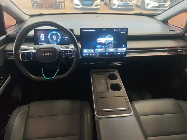 GAC Aion Y — Фото автомобиля 9