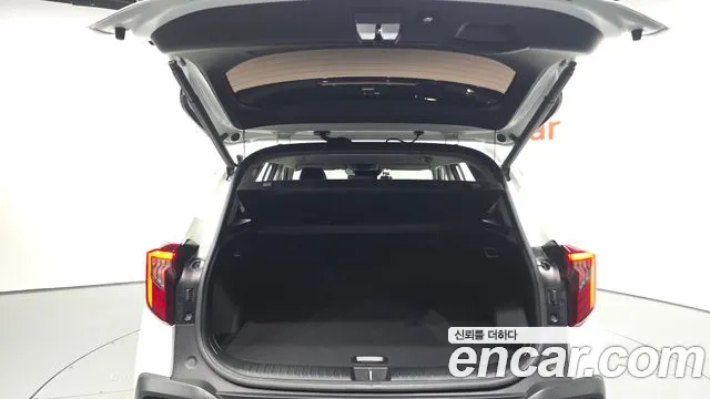Kia Seltos Новый Seltos Бензин 2.0 2WD — Фото автомобиля 19