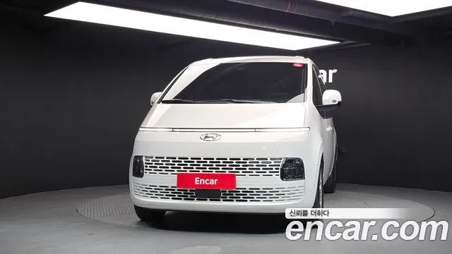Hyundai Staria — Фото автомобиля 3