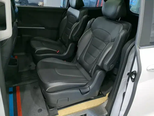 Hyundai Custo — Фото автомобиля 16