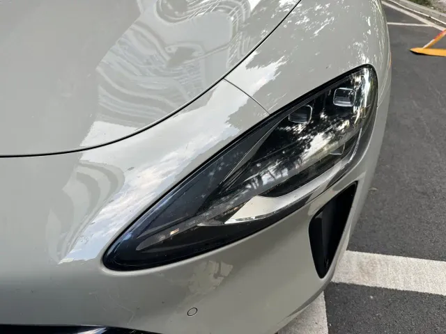 Xiaomi SU7 — Фото автомобиля 3
