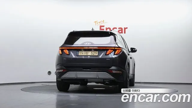 Hyundai Tucson Tucson (NX4) Дизель 2.0 4WD — Фото автомобиля 2