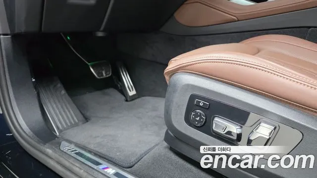 BMW X6 xDrive40i M Sport — Фото автомобиля 8
