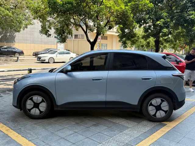 Geely Starry Wish — Фото автомобиля 13