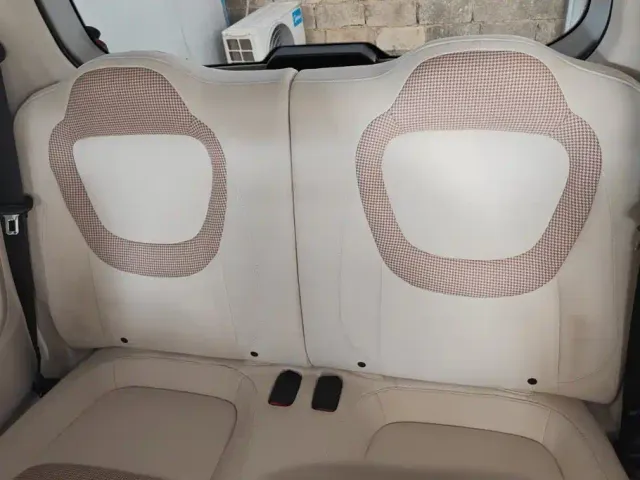 Wuling Hongguang Mini EV — Фото автомобиля 11