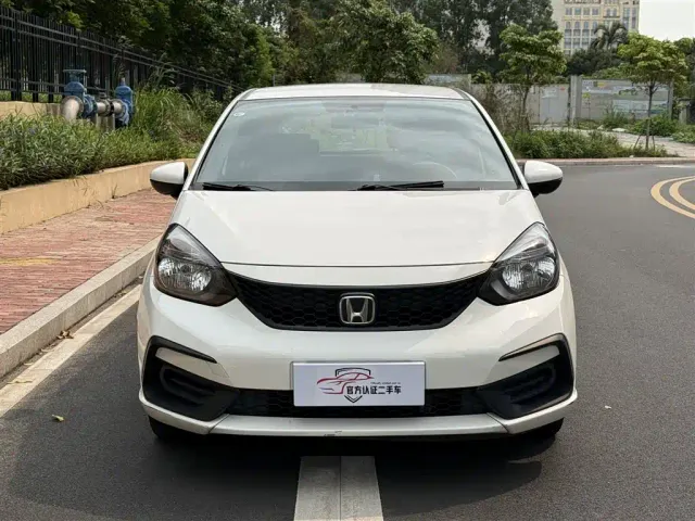 Honda Fit — Фото автомобиля 19