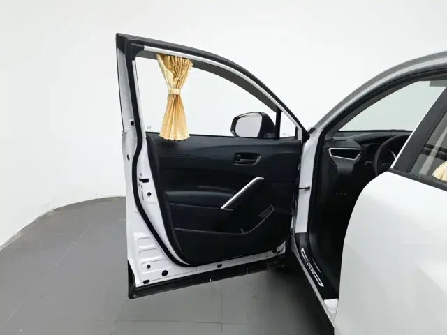 Toyota Corolla Cross — Фото автомобиля 8