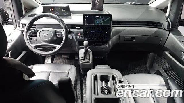 Hyundai Staria — Фото автомобиля 10