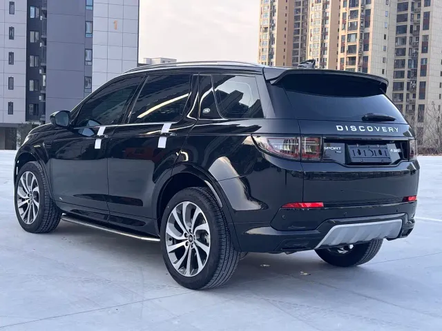 Land Rover Discovery Sport — Фото автомобиля 5