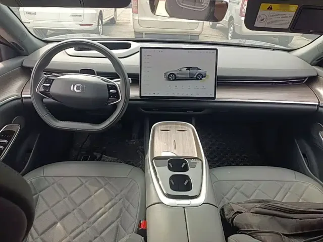 Changan Qiyuan A07 — Фото автомобиля 9