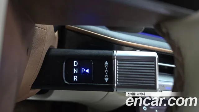 Hyundai Grandeur GN7 — Фото автомобиля 9
