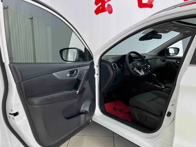 Nissan Qashqai — Фото автомобиля 7