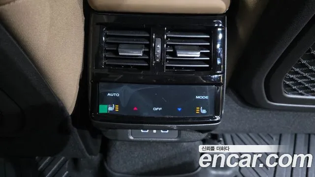 Renault-KoreaSamsung Grand Koleos Grand Koleos — Фото автомобиля 17