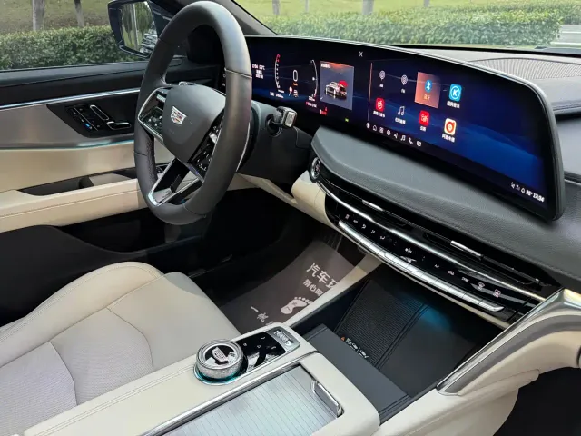 Cadillac CT6 — Фото автомобиля 18