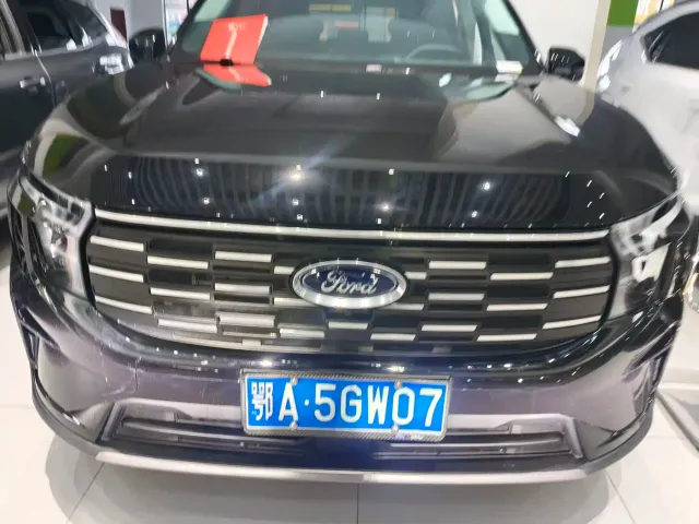 Фотография автомобиля — Ford Edge