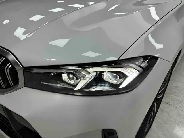 BMW 3 Series — Фото автомобиля 23