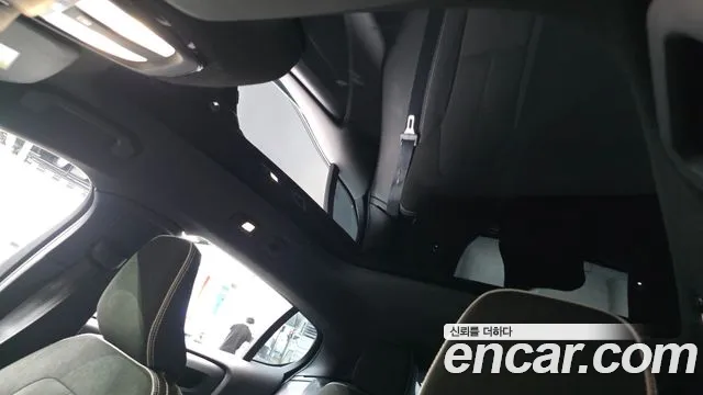 Volvo C40 Recharge — Фото автомобиля 30