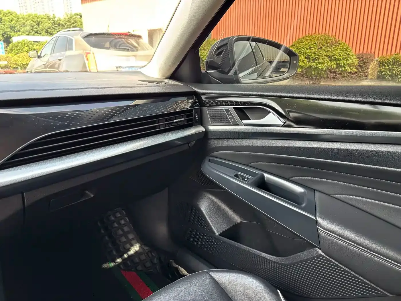 Volkswagen Passat 2022 280TSI Elite Edition — Фото автомобиля 16