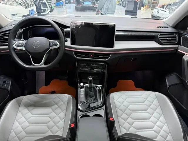 Volkswagen Tayron — Фото автомобиля 5