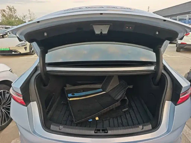 BYD Seal — Фото автомобиля 18