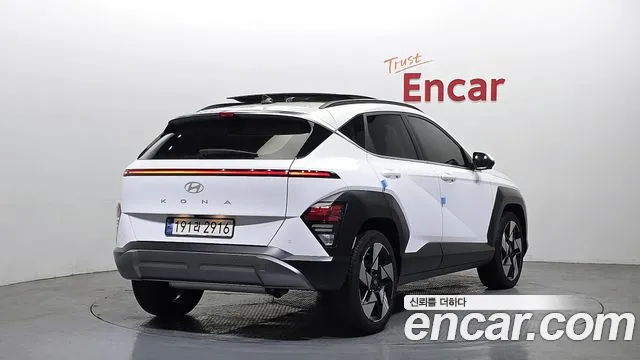 Hyundai Kona — Фото автомобиля 2