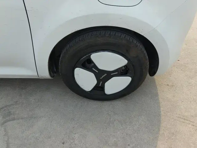 Changan Lumin — Фото автомобиля 6