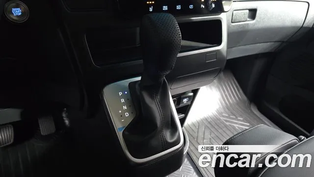 Hyundai Staria Staria Карго 3 места — Фото автомобиля 9