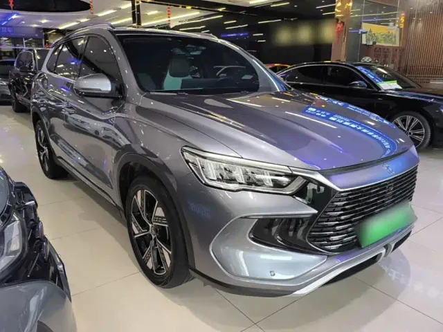 BYD Song Pro — Фото автомобиля 3