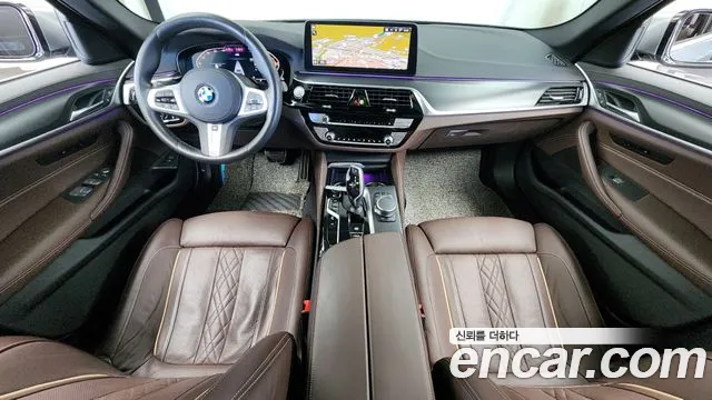 BMW 5-Series 5 серия (G30) 523d xDrive M Sport — Фото автомобиля 7