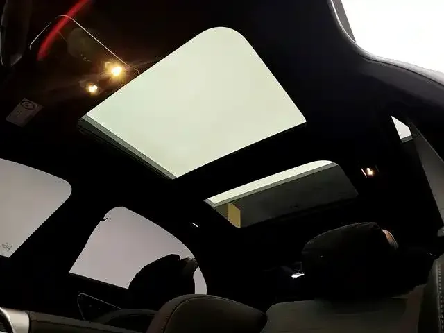 Mercedes-Benz C-Class — Фото автомобиля 14