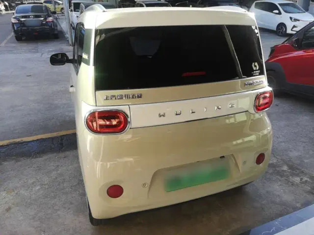 Wuling Hongguang Mini EV — Фото автомобиля 4