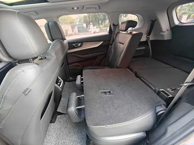 Chery Tiggo 8 — Фото автомобиля 9