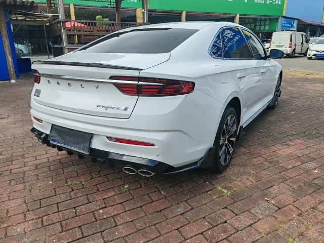 Geely Xingrui — Фото автомобиля 7