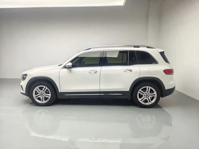Mercedes-Benz GLB-Class — Фото автомобиля 7