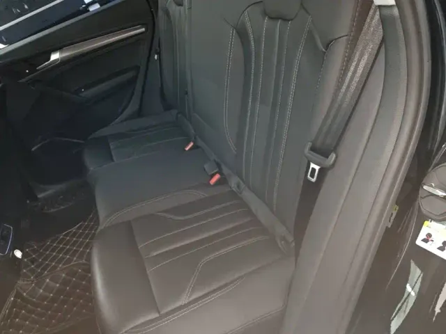 Audi Q5L — Фото автомобиля 16