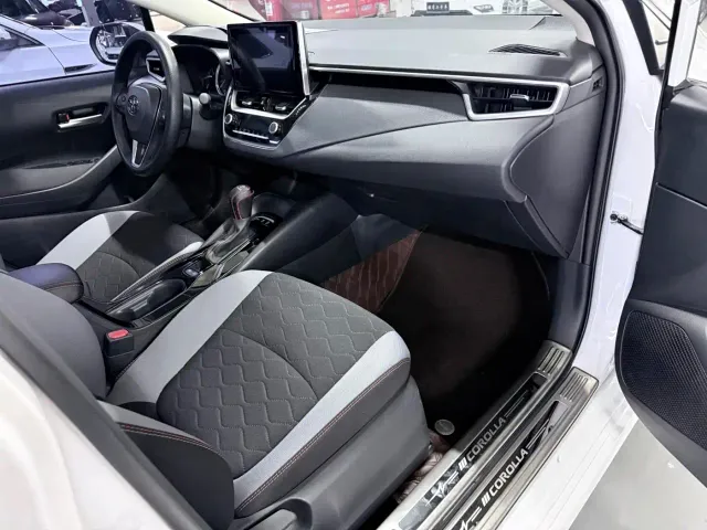 Toyota Corolla — Фото автомобиля 14