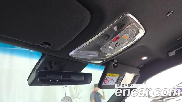 Genesis GV70 — Фото автомобиля 28