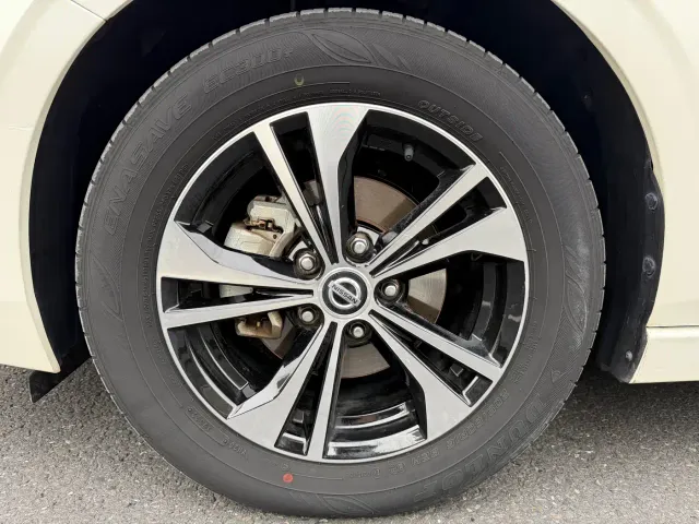 Nissan Sylphy — Фото автомобиля 10