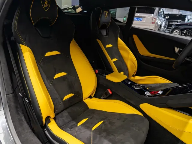 Lamborghini Huracan — Фото автомобиля 8